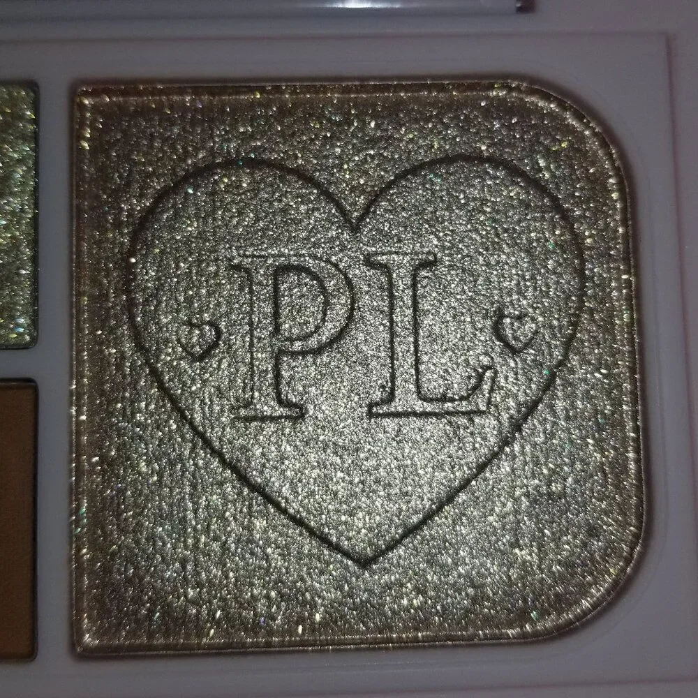 P.Louise - Fluffy Fantasy Palette for Eye and Face - Golden Hour